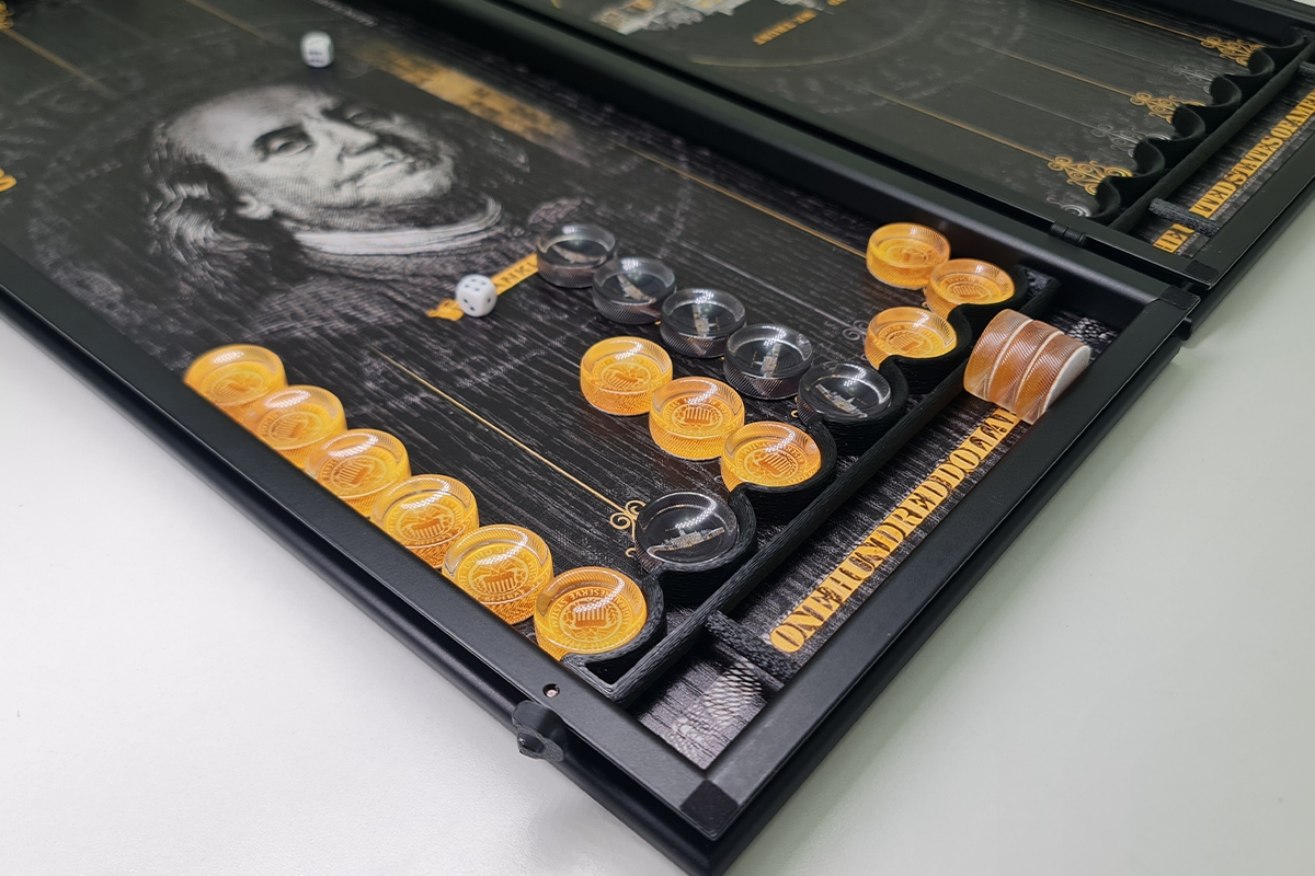 Exclusive: „Franklin 100” – joc de table cu tematică dolar american
