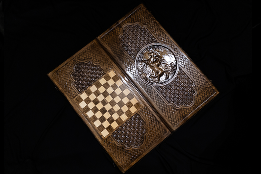 «Cai în Galop» – Набор (Стол + Шашки), 60×60 см