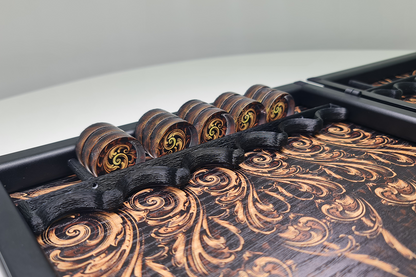 Exclusive: „Baroc Imperial” din furnir de stejar