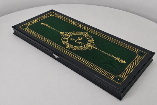 Joc de table Exclusive Rolex din sticlă securizată — vedere închisă